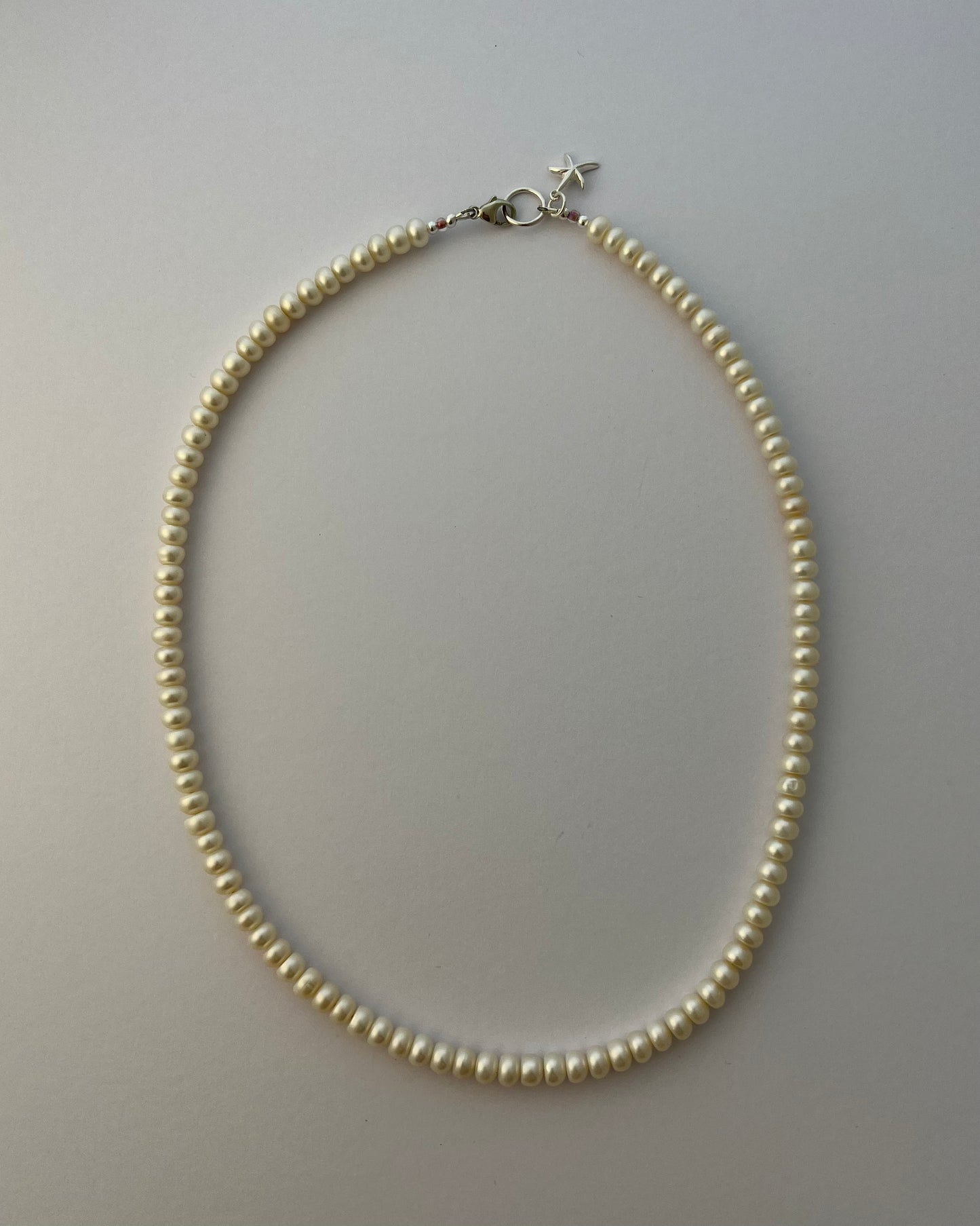 #4 the classic cooper pearl necklace